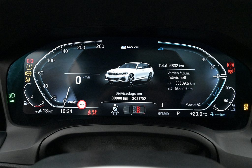 BMW 330e xDrive Touring M-Sport Pano Kamera Navi Värmare