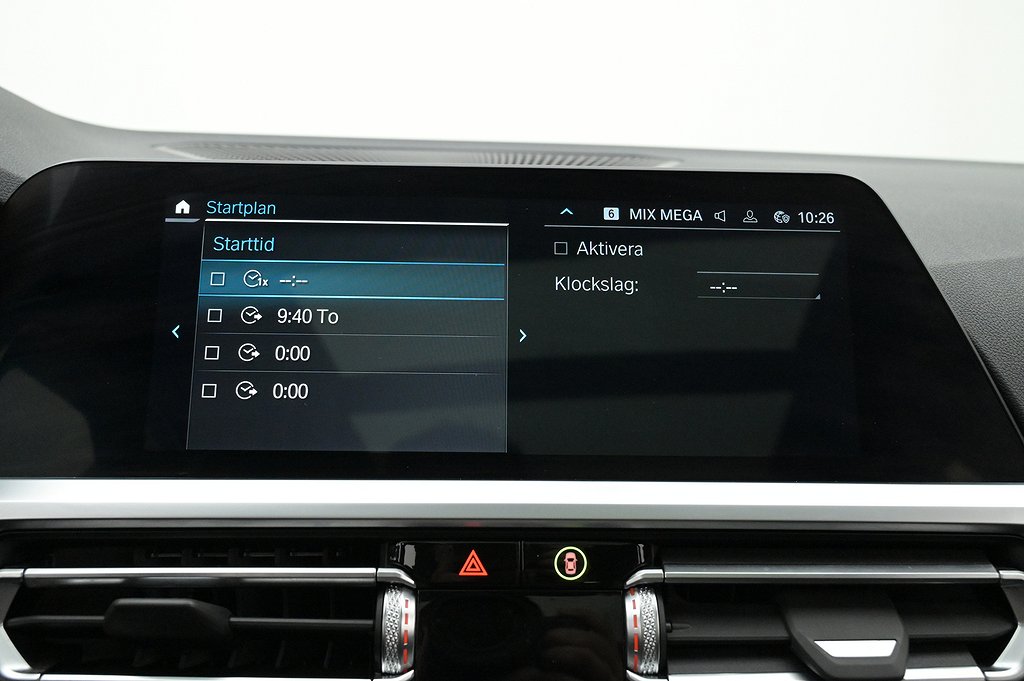 BMW 330e xDrive Touring M-Sport Pano Kamera Navi Värmare