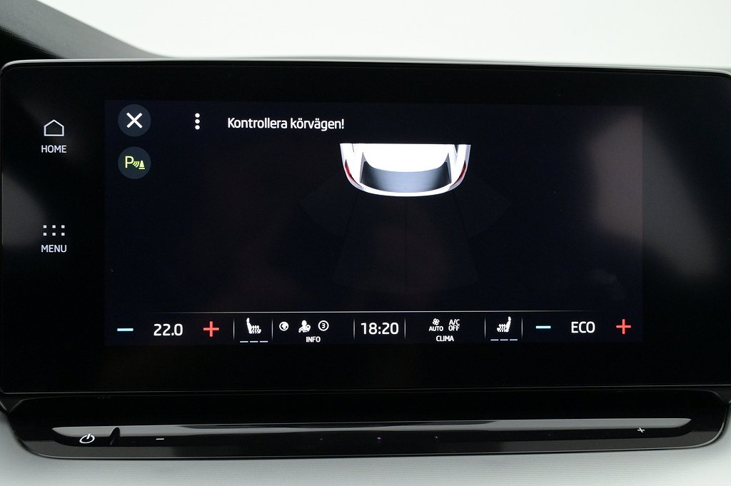 Skoda Octavia Kombi iV DSG Style Drag PDC Matrix Värmare