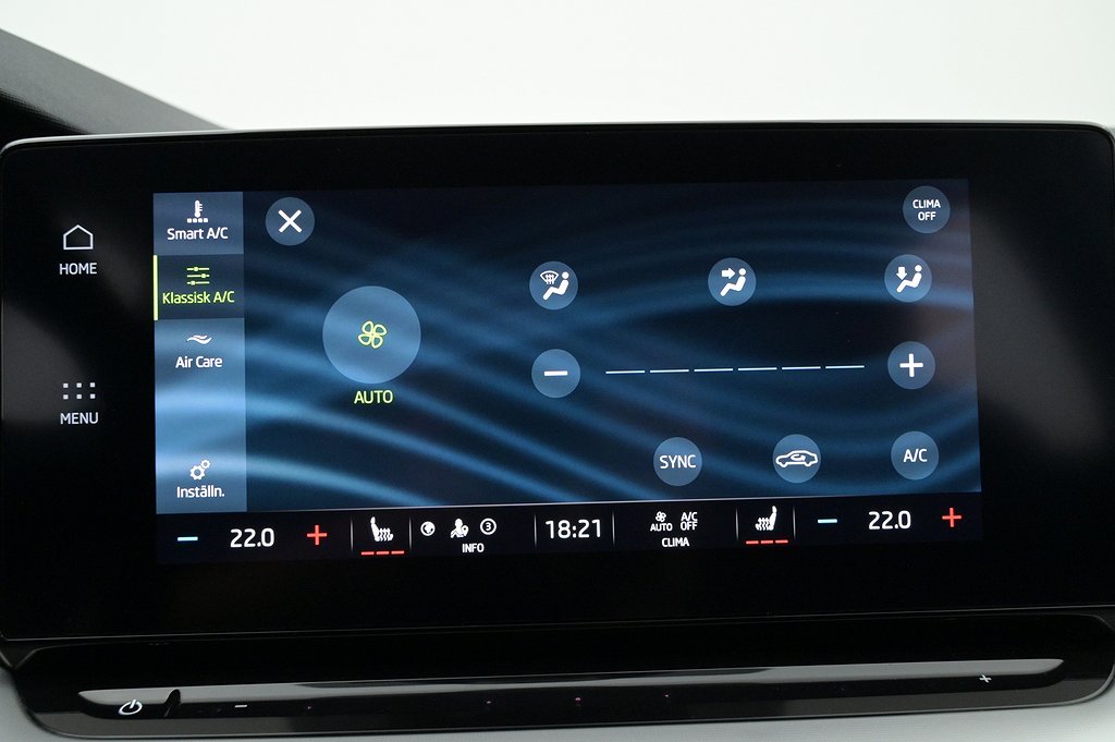 Skoda Octavia Kombi iV DSG Style Drag PDC Matrix Värmare