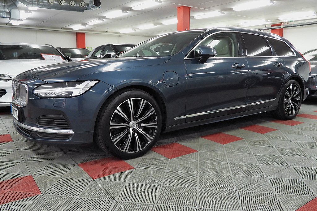 Volvo V90 Recharge T6 AWD INSCRIPTION SoV Hjul 360° kam Panorama