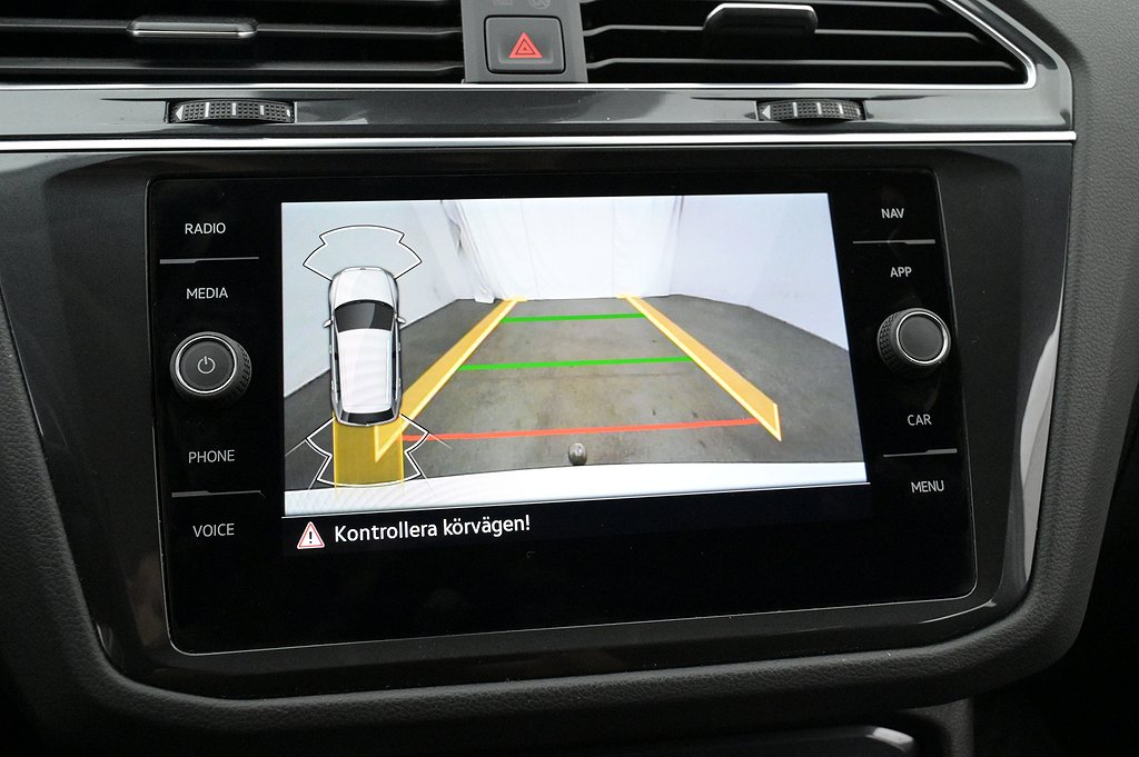 Volkswagen Tiguan eHybrid Elegance Drag Cockpit BLIS Kamera