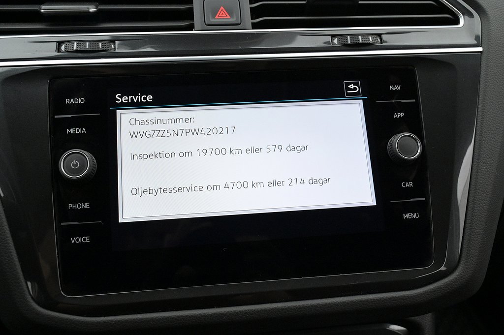 Volkswagen Tiguan eHybrid Elegance Drag Cockpit BLIS Kamera