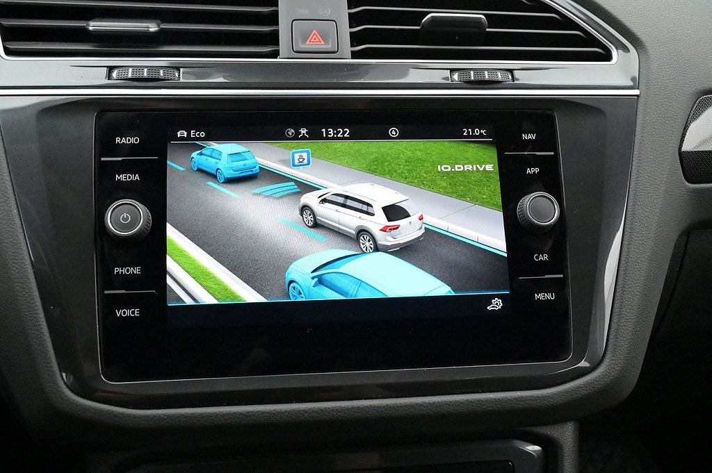 Volkswagen Tiguan eHybrid Elegance Drag Cockpit BLIS Kamera