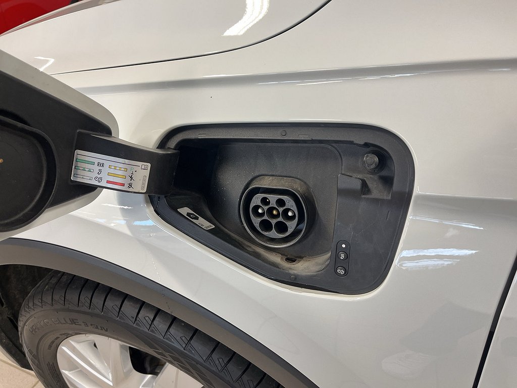 Volkswagen Tiguan eHybrid 1.4/Drag/Matrix LED/B-kamera