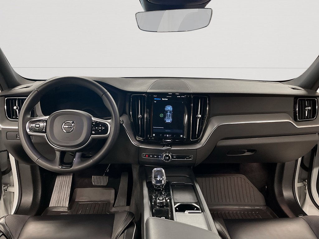 Volvo XC60 Recharge T6/AWD/Plus dark/Pano/Drag/H&k/MOMS