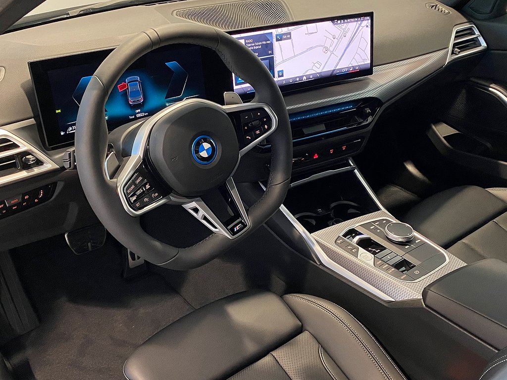 BMW 330e xDrive Sedan PRIVATLEASING KAMPANJ Fr. 6 295:-/Mån