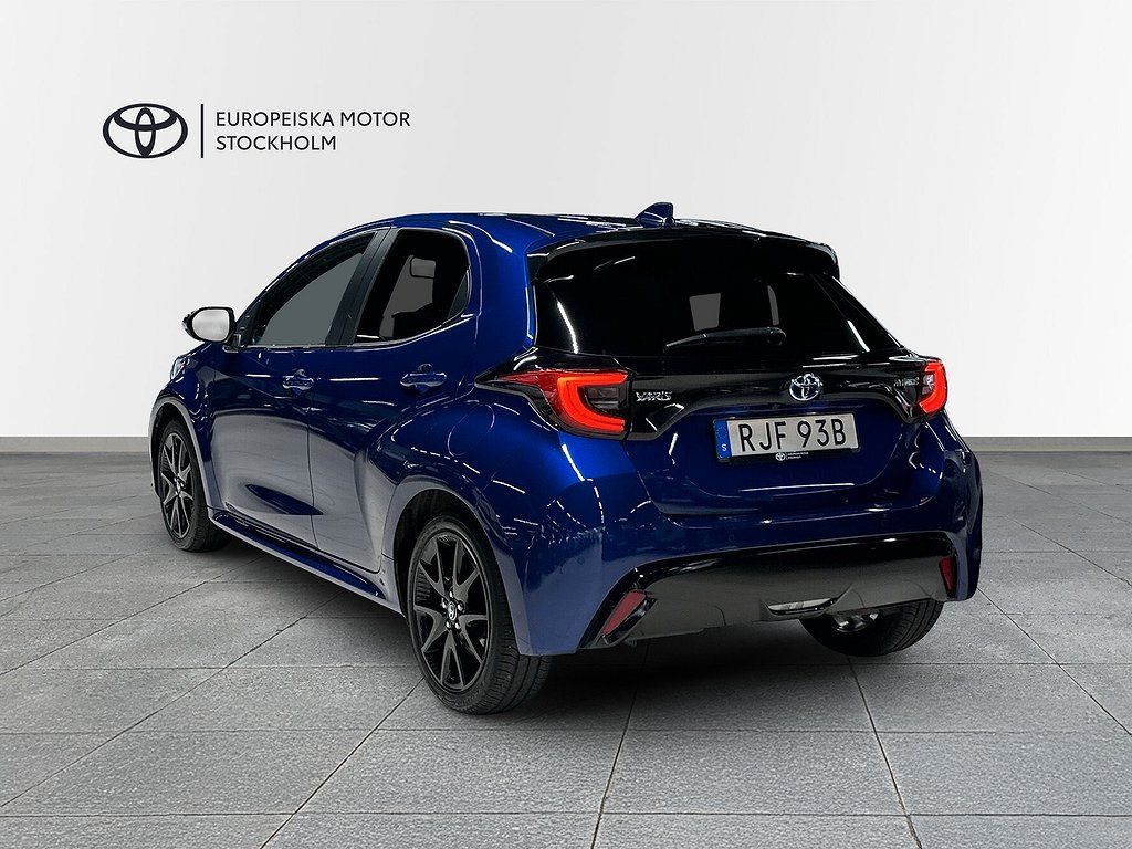 Toyota Yaris 1,5 HYBRID STYLE SÄKERHETSPAKET P-SENSOR CARPLAY