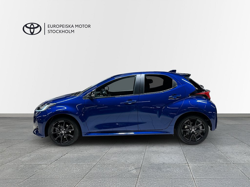 Toyota Yaris 1,5 HYBRID STYLE SÄKERHETSPAKET P-SENSOR CARPLAY
