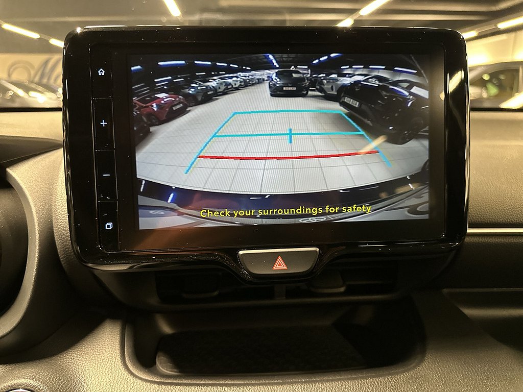 Toyota Yaris 1,5 HYBRID STYLE SÄKERHETSPAKET P-SENSOR CARPLAY