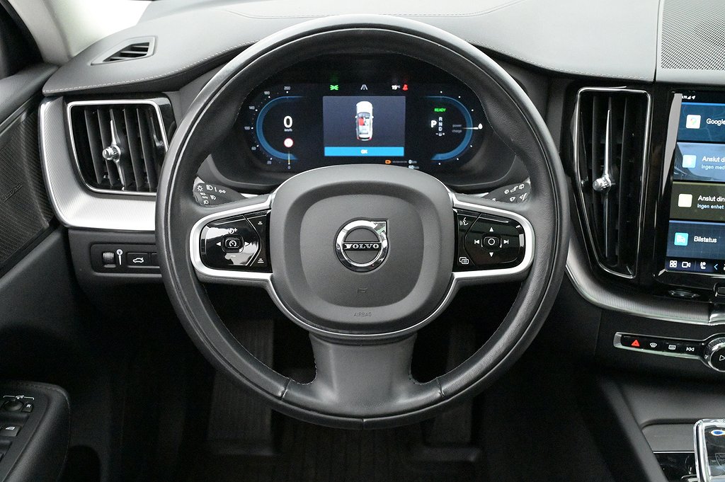 Volvo XC60 Re II T6 AWD Inscription Drag Pano Läder H/K HUD