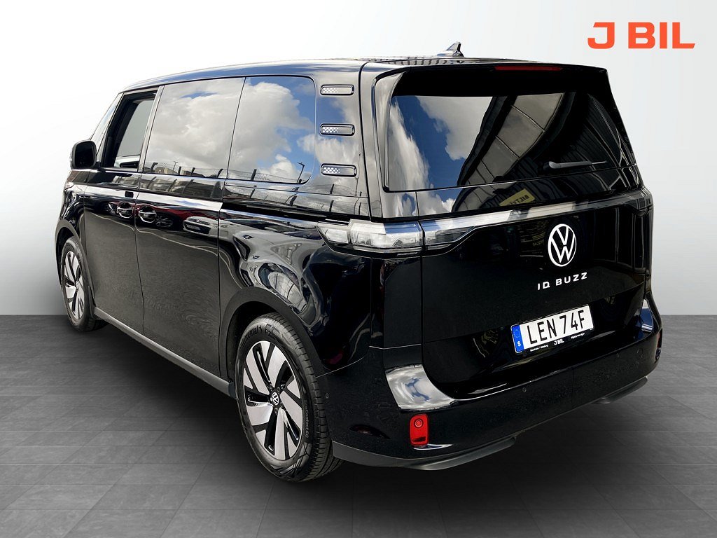 Volkswagen ID. Buzz Comfort Plus PRO 82kWh 204hk Aut – DRAG,B-KAMERA
