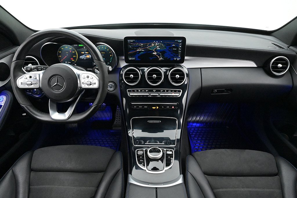 Mercedes-Benz C 300 T e AMG Night Drag Kamera Cockpit