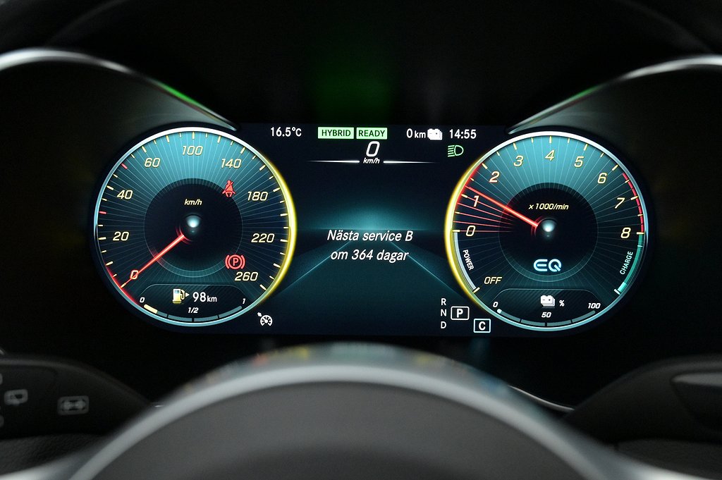 Mercedes-Benz C 300 T e AMG Night Drag Kamera Cockpit