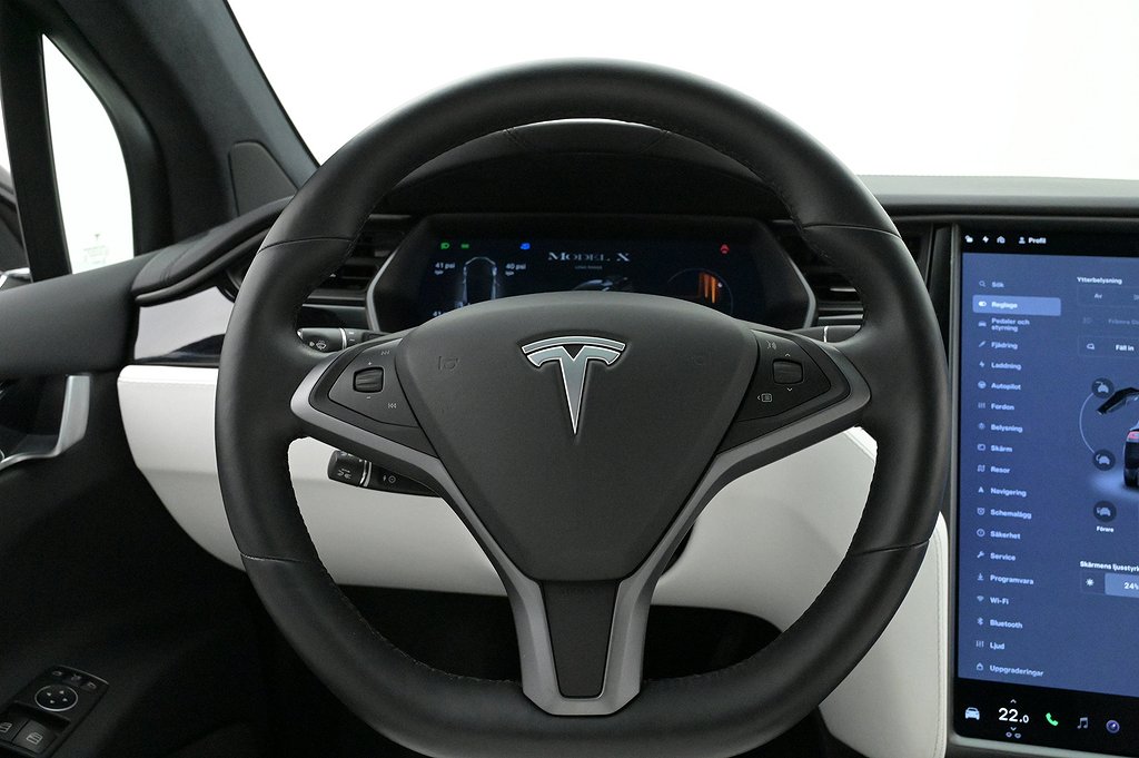 Tesla Model X Long Range AWD 7-sits Autopilot Pano Drag