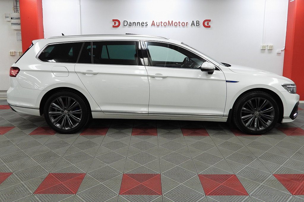 Volkswagen Passat GTE Executive Drag Panorama Cockpit Laddhybrid