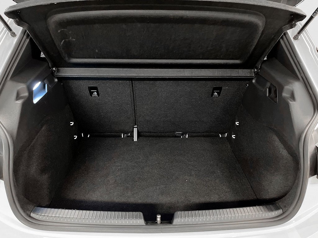 Cupra Born 58kwh/B-kamera/Adaptiv fart/Navi/Full Link/204hk