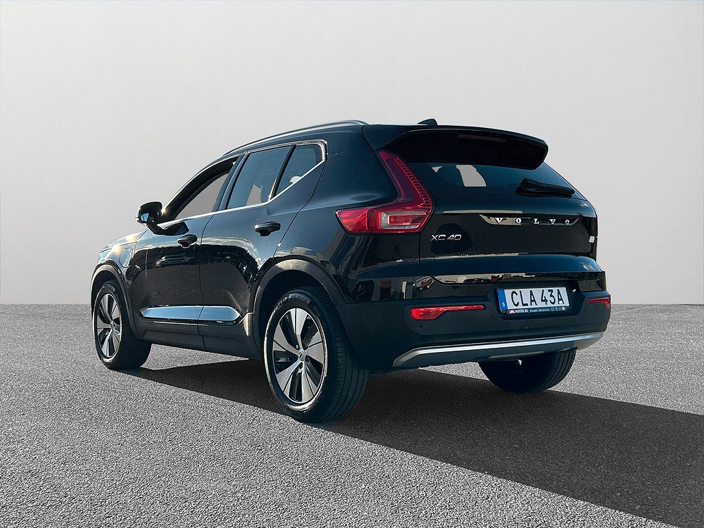 Volvo XC40 Recharge T4 DCT Momentum PHEV Navi