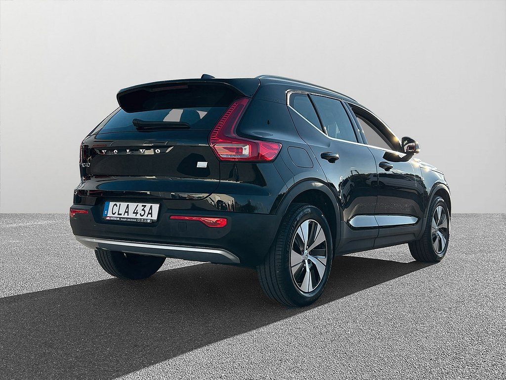 Volvo XC40 Recharge T4 DCT Momentum PHEV Navi