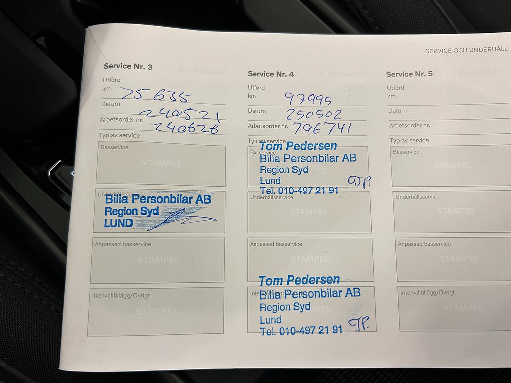 Volvo XC40 Recharge T4 DCT Momentum PHEV Navi