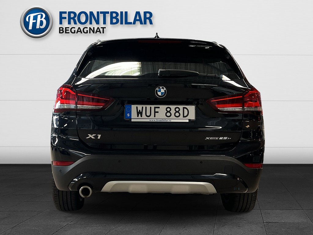 BMW X1 xDrive25e/X Line/Head up/Navi/Plug in/En ägare