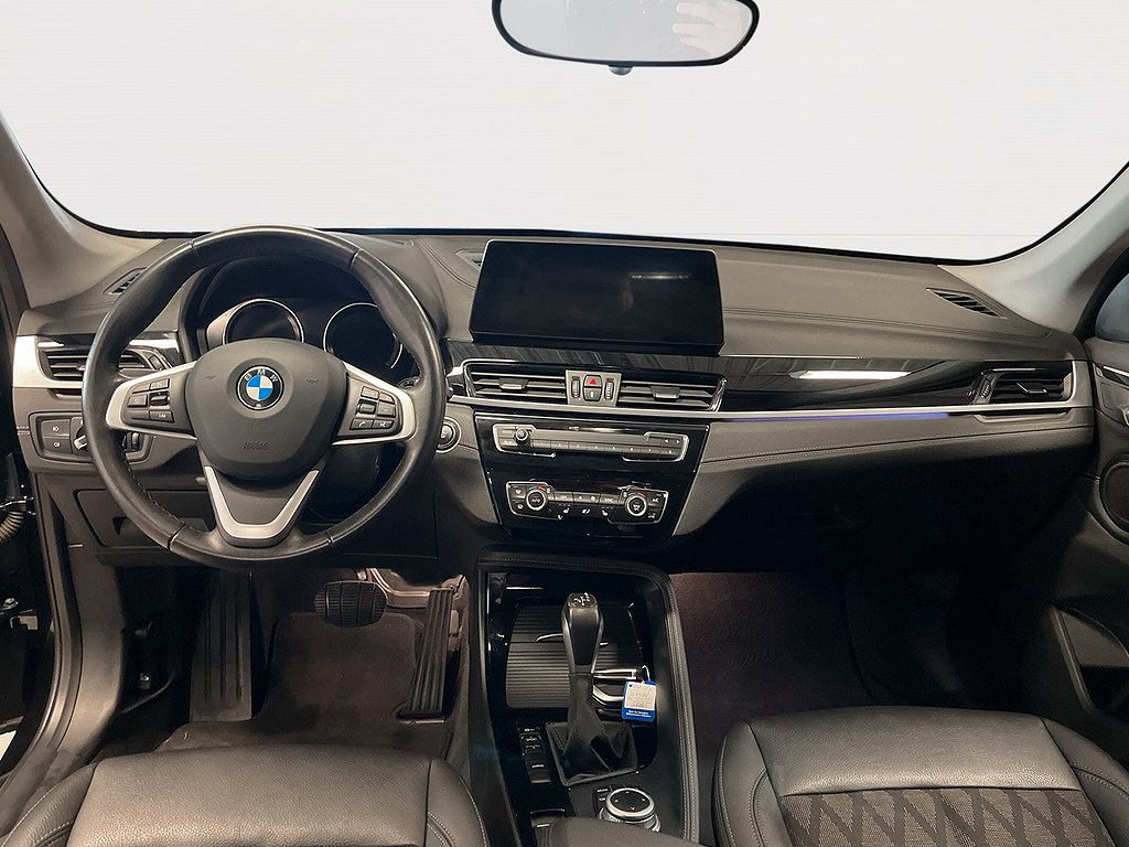 BMW X1 xDrive25e/X Line/Head up/Navi/Plug in/En ägare