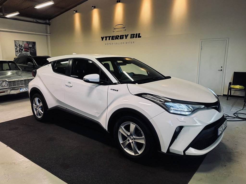 Toyota C-HR Hybrid CVT Active EU6 B-Kamera 5-Sits Momsbil SV