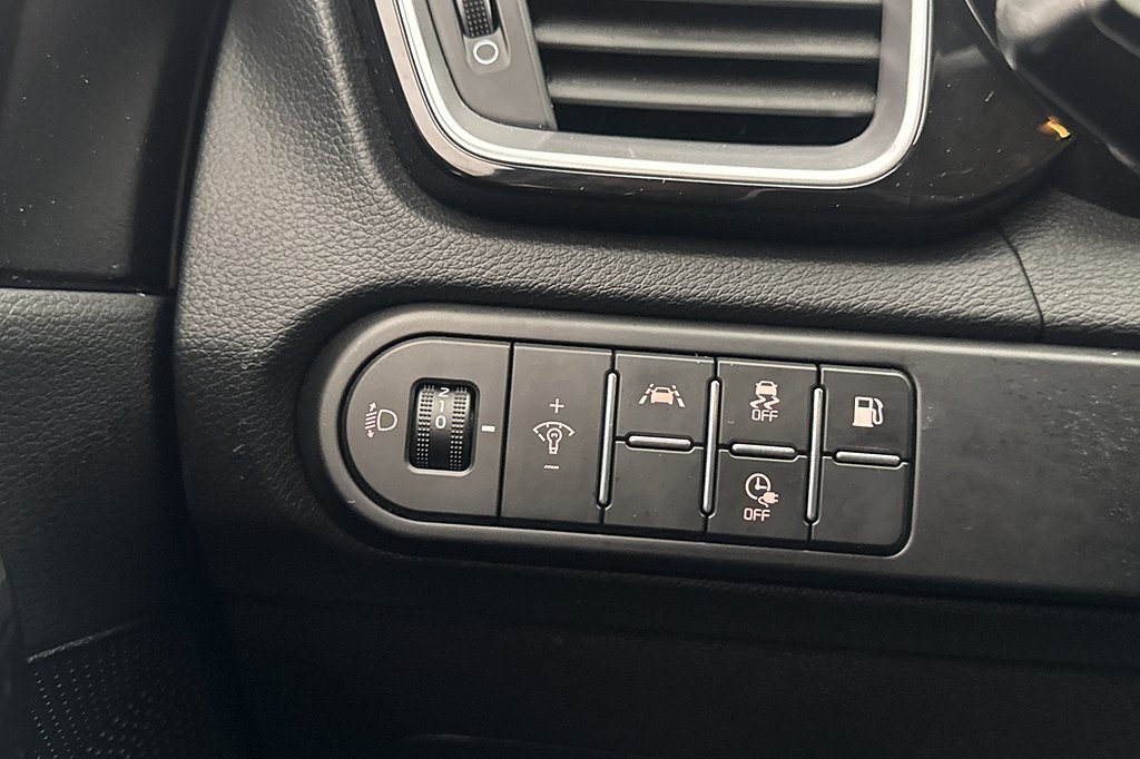 Kia Ceed SW Plug-in Hybrid M/K-Värmare CarPLay B-Kamera