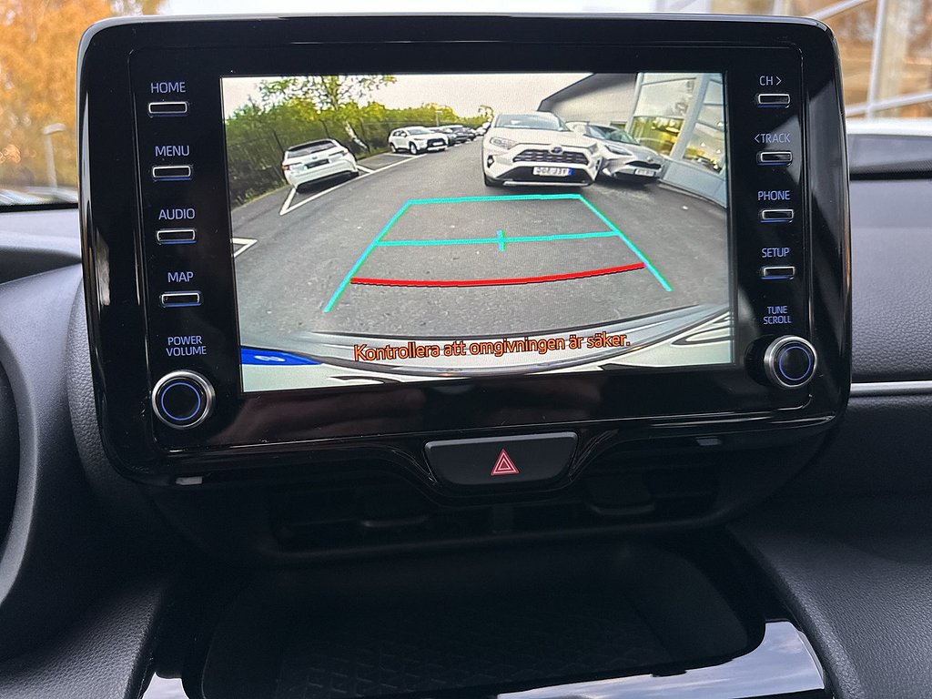 Toyota Yaris Cross 1,5 HYBRID ACTIVE VINTERHJUL P-SENSOR SPI