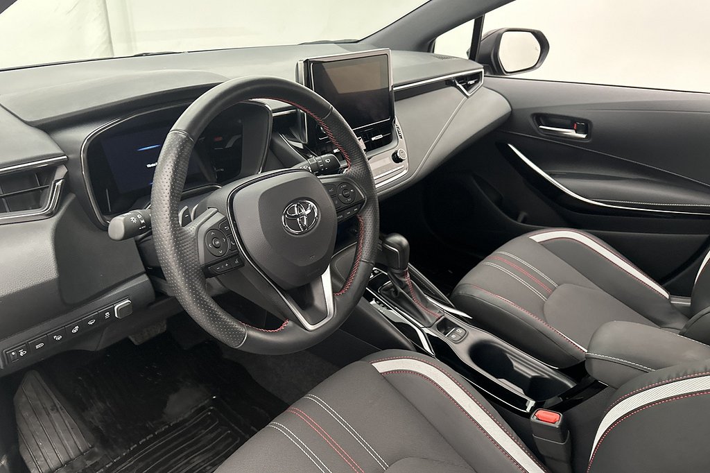 Toyota Corolla Hybrid 184hk GR Sport Bi-tone Värmare Kamera
