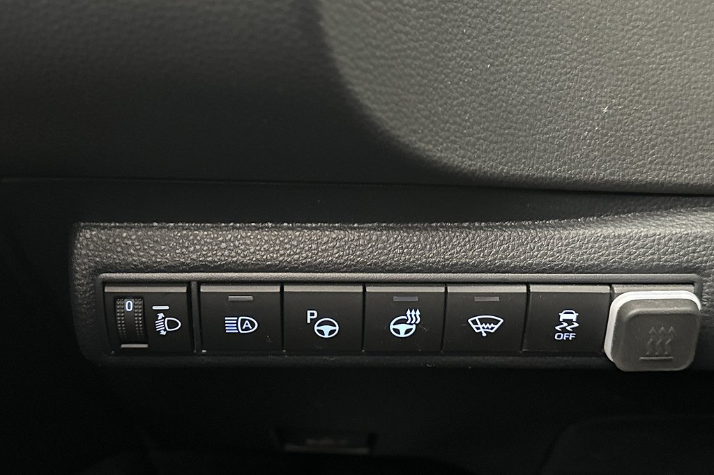Toyota Corolla Hybrid 184hk GR Sport Bi-tone Värmare Kamera