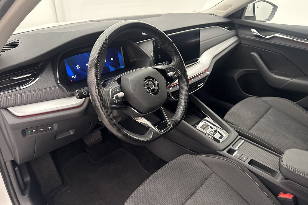 Skoda Octavia Kombi iV Style P-Sensorer CarPlay Adaptiv-Fart