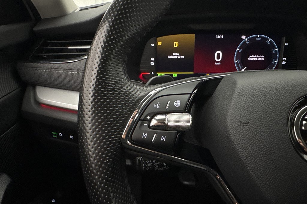 Skoda Octavia Kombi iV Style P-Sensorer CarPlay Adaptiv-Fart