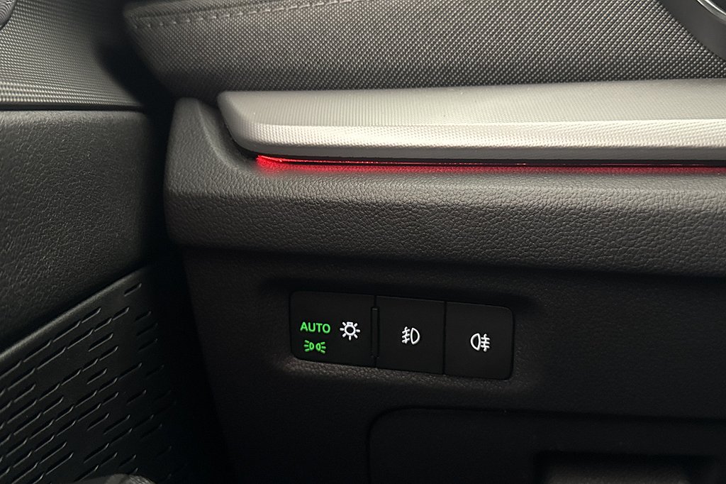 Skoda Octavia Kombi iV Style P-Sensorer CarPlay Adaptiv-Fart
