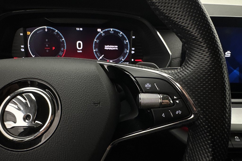 Skoda Octavia Kombi iV Style P-Sensorer CarPlay Adaptiv-Fart