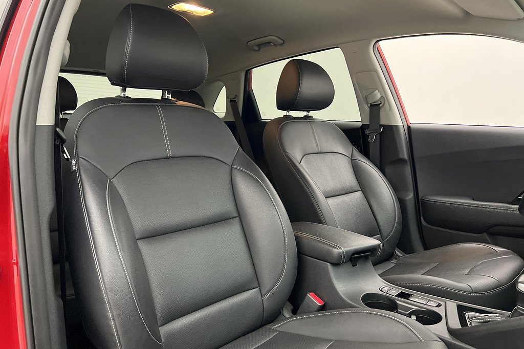 Kia Niro P-HEV 141hk Advance Plus M&K-Värmare CarPlay Kamera
