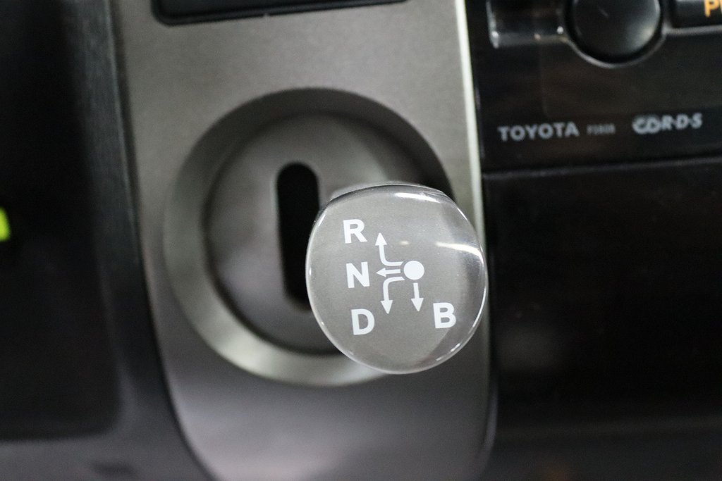 Toyota Prius 1.5 112HK KEYLESS JBL SKINN SENSOR BAK NYBES