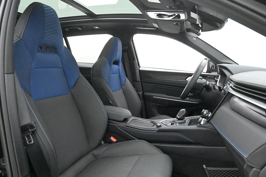 Lynk & Co 01 PHEV Pano 360 Adap Farth Infinity BLIS