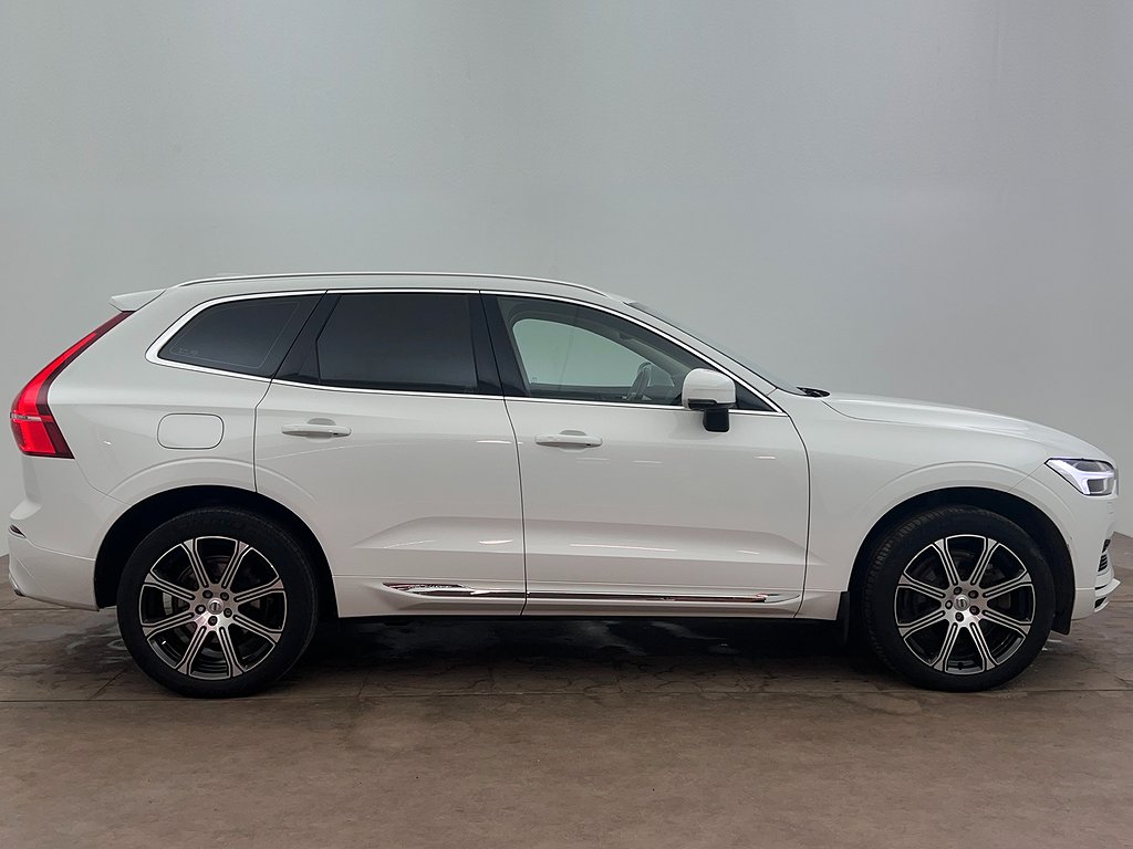 Volvo XC60 Recharge T6 AWD H/K Inscription Pano Skinn Drag