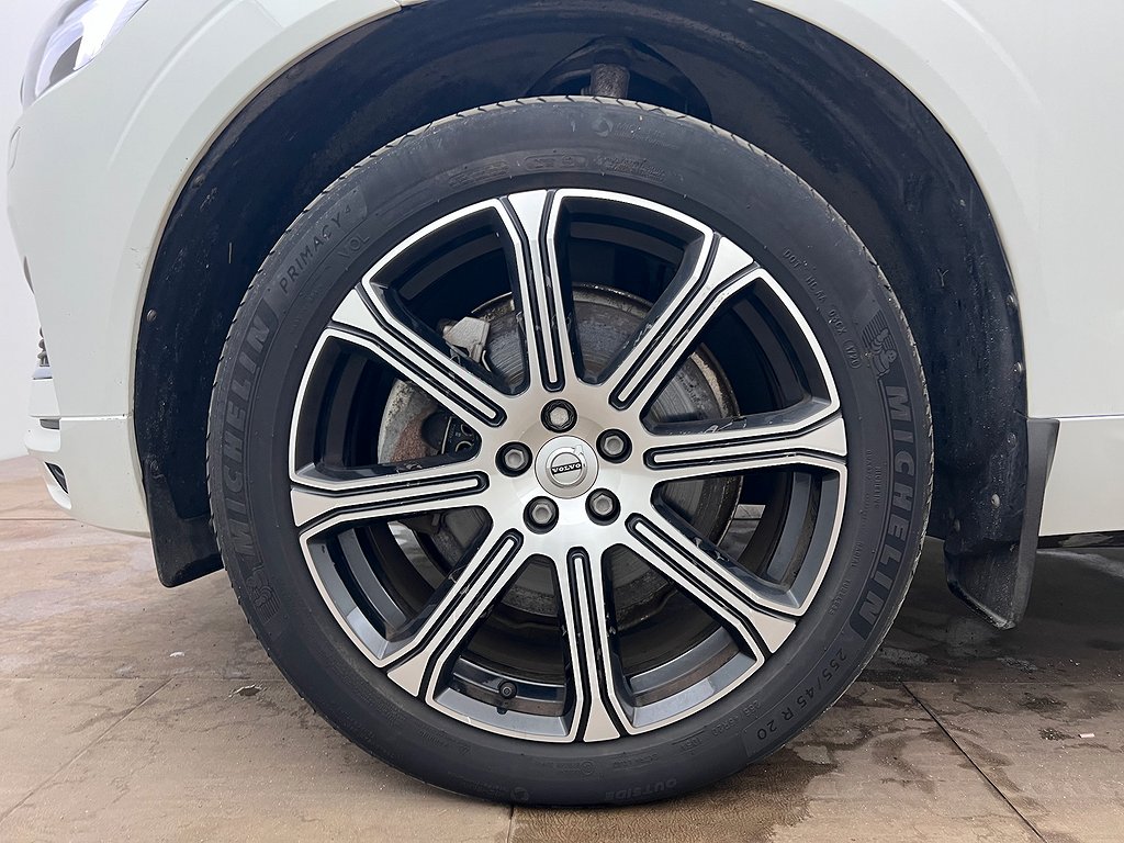 Volvo XC60 Recharge T6 AWD H/K Inscription Pano Skinn Drag