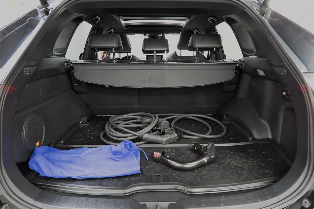 Toyota RAV4 Plug-in Hybrid E-CVT Style JBL SoV Hjul Panorama