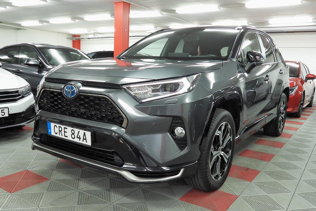Toyota RAV4 Plug-in Hybrid E-CVT Style JBL SoV Hjul Panorama