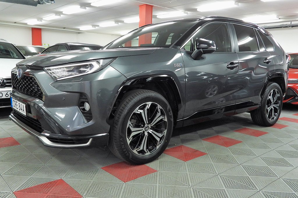 Toyota RAV4 Plug-in Hybrid E-CVT Style JBL SoV Hjul Panorama