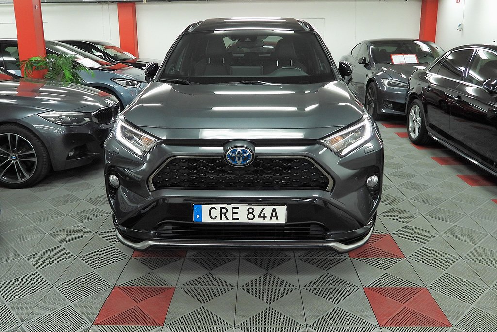 Toyota RAV4 Plug-in Hybrid E-CVT Style JBL SoV Hjul Panorama