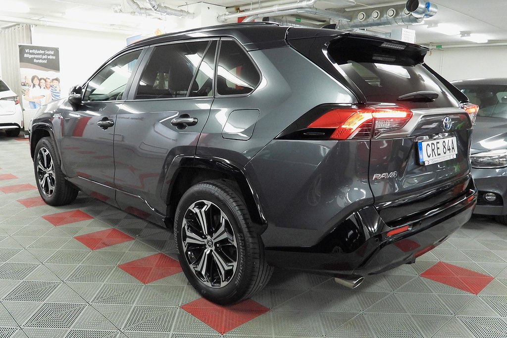 Toyota RAV4 Plug-in Hybrid E-CVT Style JBL SoV Hjul Panorama
