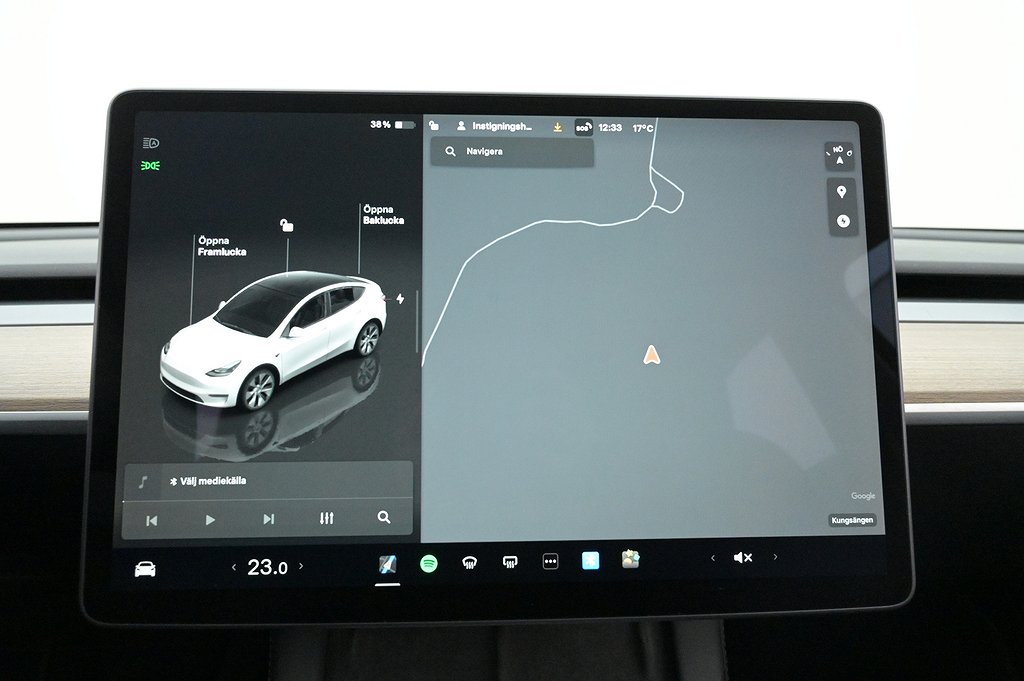 Tesla Model Y Standard Range RWD Autopilot Pano Drag V-hjul