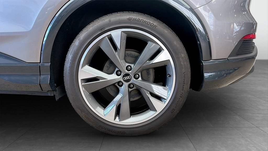 Audi Q4 e-tron 50 299 Hk quattro Proline Advanced