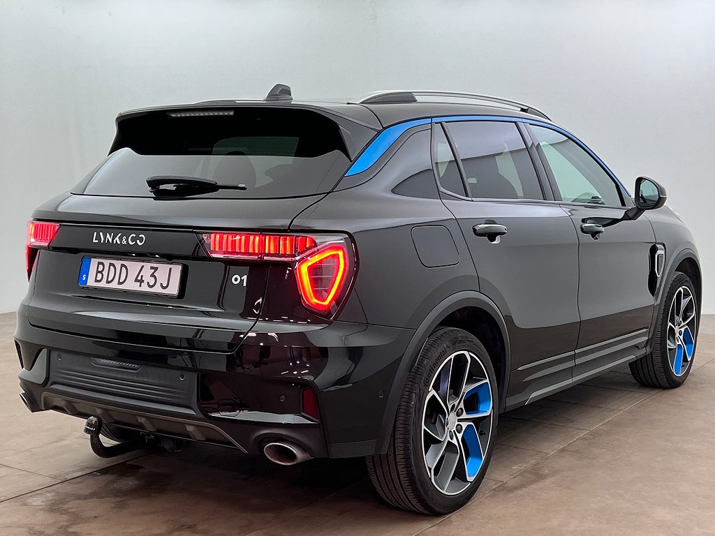 Lynk & Co 01 PHEV DCT | Panorama | Dragkrok | Navigation