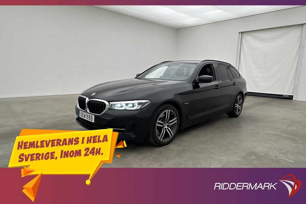 BMW 530e xDrive 292hk Cockpit B-Kamera Navi CarPlay MOMS