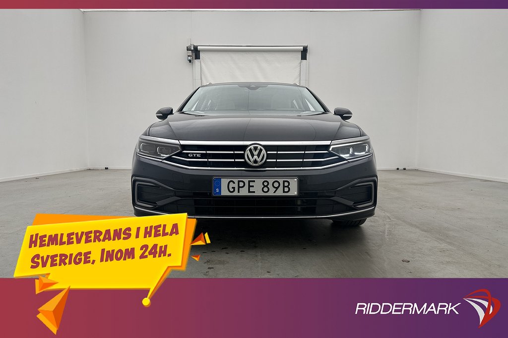 Volkswagen Passat GTE Panorama Dragkrok Kamera Skinn CarPlay